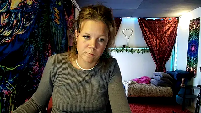 CallMeMarian Live XXX chat