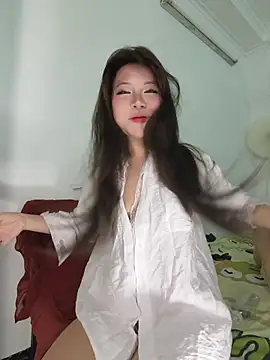 Nyni-xoxo 在線直播表演