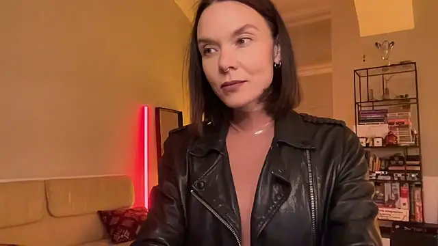 Goddess_Vie_ Chat XXX live