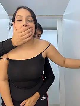 hotamanda01 webcam show