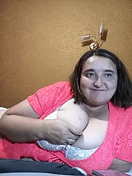 Chat +18 de LiluHot ao vivo