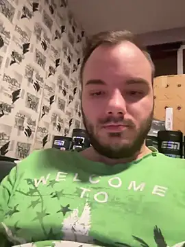 XXX chat uživo modela JayJay99