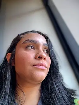 XXX chat uživo modela Isabella-Teen