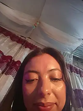 Chat +18 de kendraof ao vivo