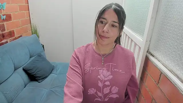 Chat XXX en directo de Penelope47