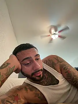 bigjama20 Webcam-Show
