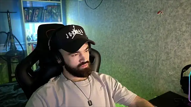 Chat +18 de _Serious_Man ao vivo