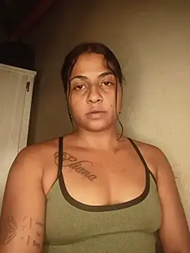 Giselabrunette25's Live XXX Chat