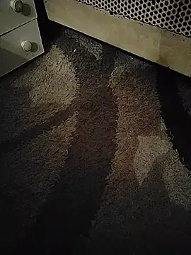 XXX chat uživo modela Csinibomba