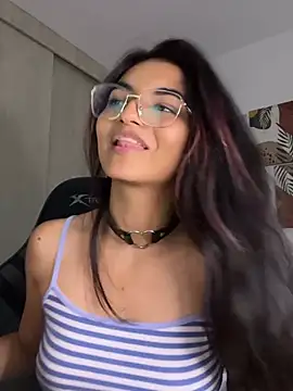 Chat +18 de Cat2525 ao vivo