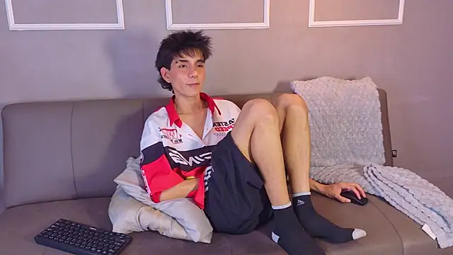 XXX chat uživo modela christopher_robin4