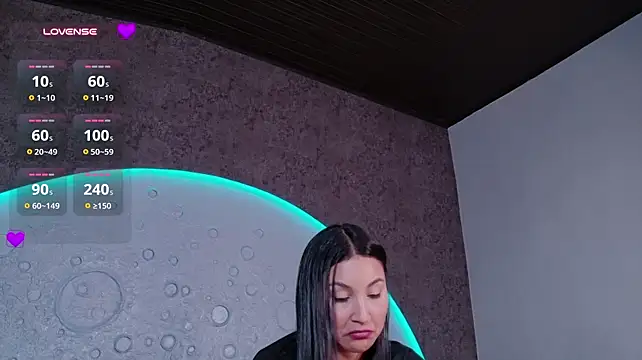 دردشة ReinaChloe الجنسية المباشرة