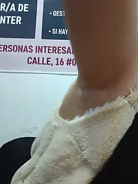 XXX chat uživo modela ALYSSON__29