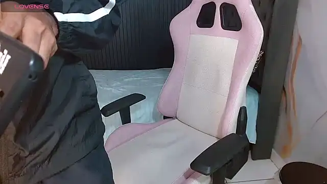 ManSant 라이브 XXX 채팅