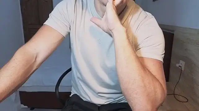 Marrymeplz Live XXX-Chat