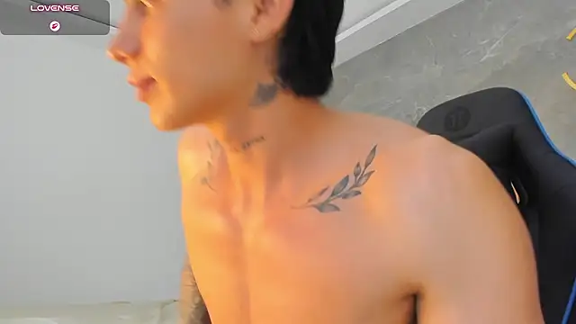 Samuell_777n Live XXX chat