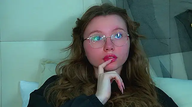 KeiraAsti Chat XXX live