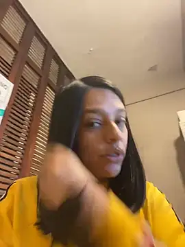 EverMore_ Chat XXX in diretta