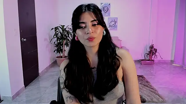 Chat XXX ao vivo de Annagoth_