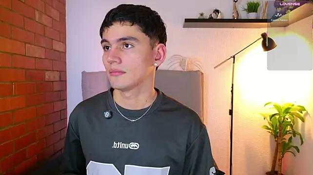 estebanperez_26's Live XXX Chat