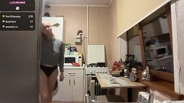 AngelJeni Adlı Modelin Canlı XXX Sohbeti