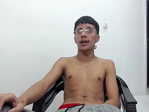 brayan__hot__: απευθείας συνομιλία ΧΧΧ