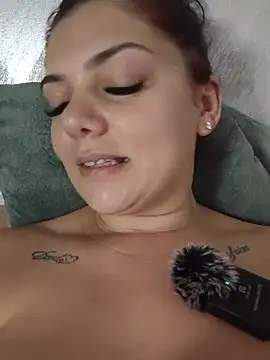 Czat XXX na żywo – Lady-Nora