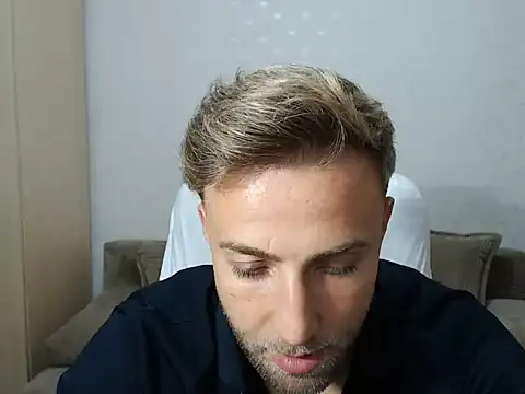 BlondEagleMuscle – Live XXX-chat