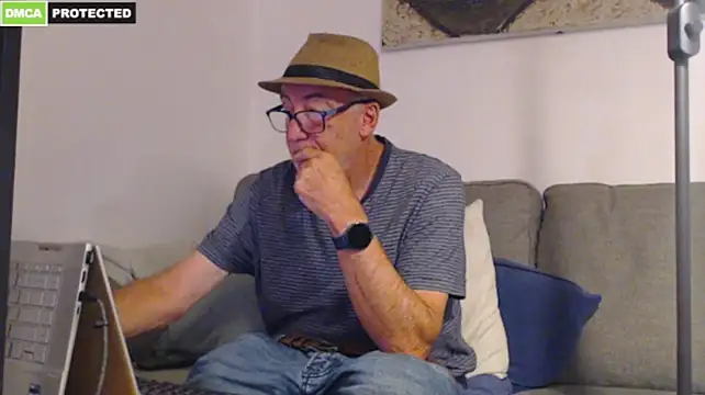 bluedae1's Live XXX Chat