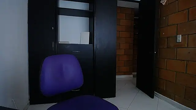 XXX chat uživo modela xxxmethodic