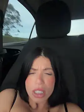 Онлайн чат XXX Rafaellaz