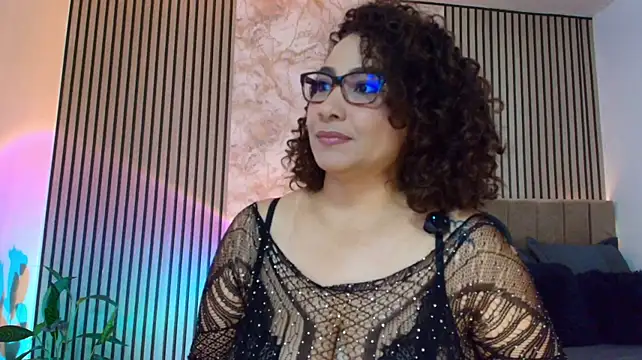 دردشة JuliRamirez الجنسية المباشرة