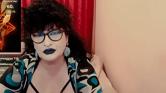 QuuenOfSin Chat XXX live
