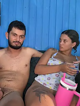 XXX chat uživo modela MelMelMelzinha