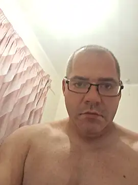 Lucas85530 Chat XXX in diretta