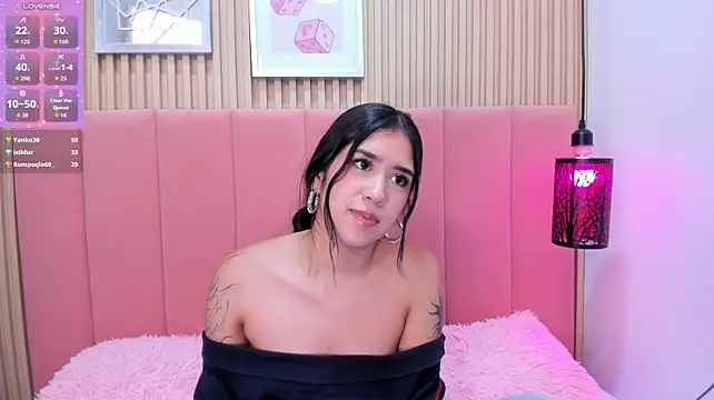 Hanna_Thorne Chat XXX in diretta