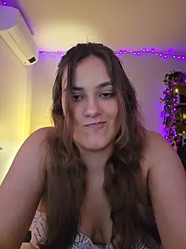 MiaRides19 Adlı Modelin Canlı XXX Sohbeti