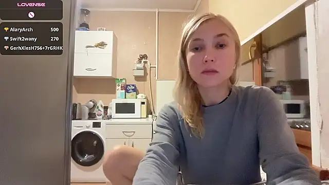 AngelJeni Chat XXX live