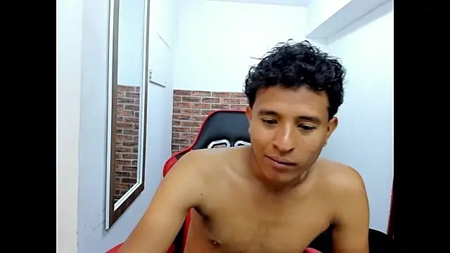 Chat +18 de WIZARD-ALESSANDRO ao vivo