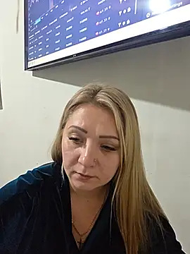 SassiSandra's Live XXX Chat