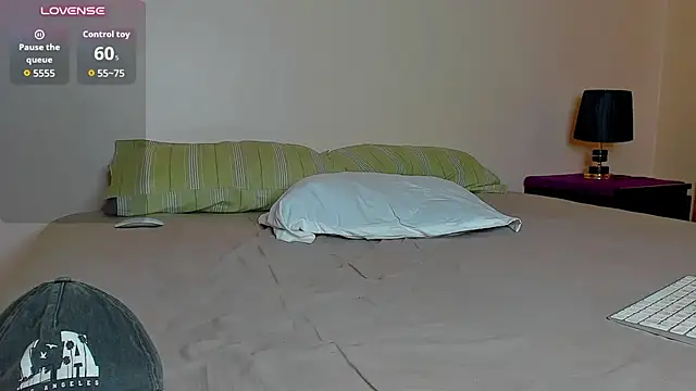 Stachyhornyboy Adlı Modelin Canlı XXX Sohbeti