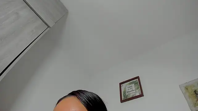 Amira_Falak Chat XXX in diretta