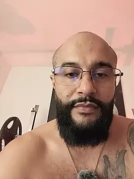 Luke__09 Live XXX-Chat