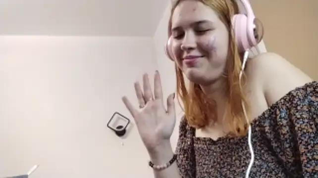 RedieChloe's Live XXX Chat