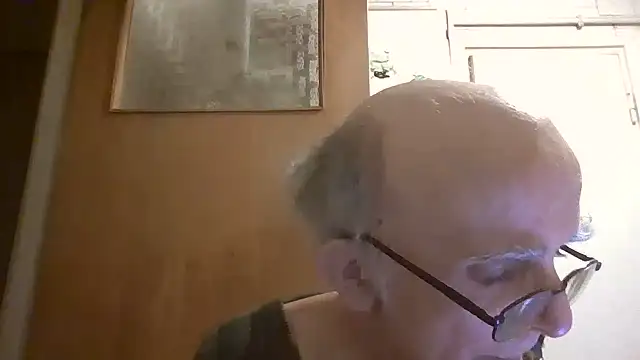 mariusica1@xh Chat XXX live