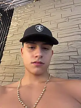 Lander_Cruz live XXX chat