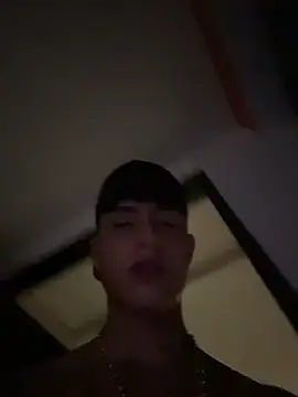 Chat XXX en directo de Lander_Cruz