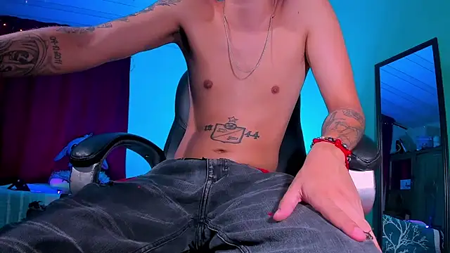 FrannBoy Live XXX Chat