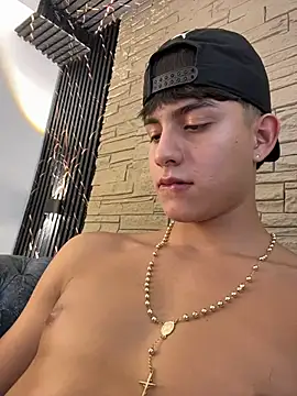 Lander_Cruz Live XXX-Chat