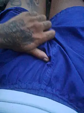 Chat +18 de Xxx2d2 ao vivo
